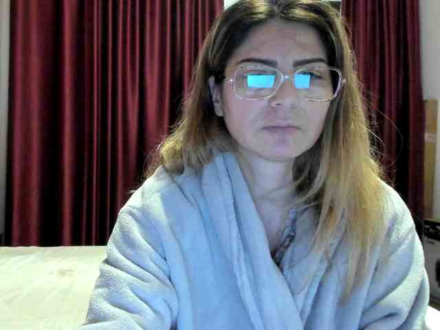 AngelNicolle AngelNicolle