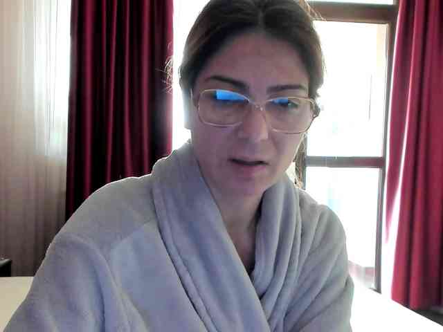 AngelNicolle AngelNicolle