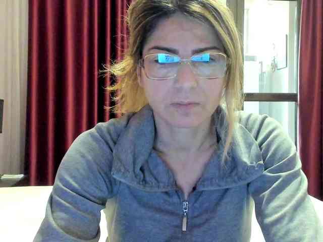 AngelNicolle AngelNicolle