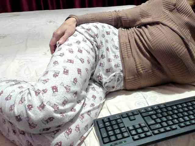 AngelNicolle AngelNicolle