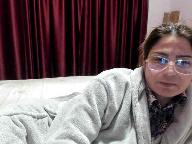 AngelNicolle AngelNicolle