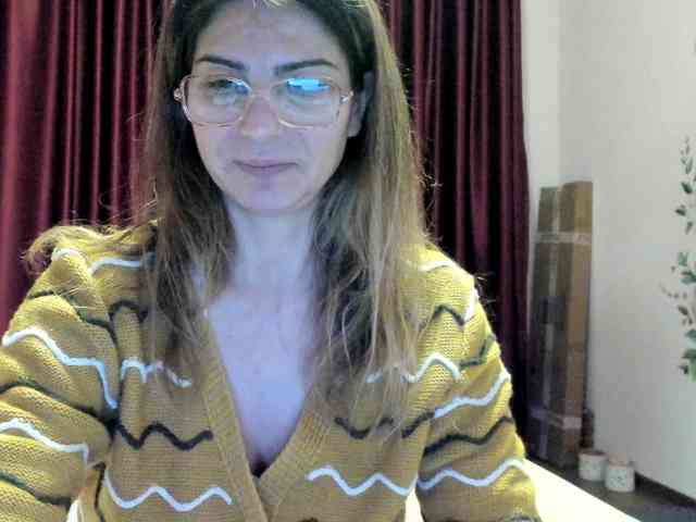 AngelNicolle AngelNicolle