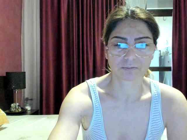 AngelNicolle AngelNicolle