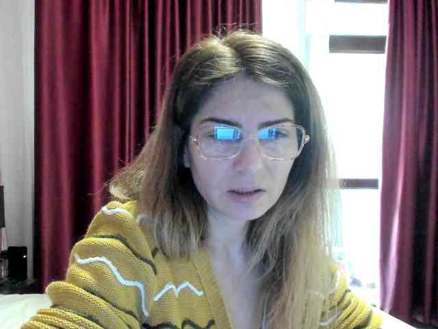 AngelNicolle AngelNicolle