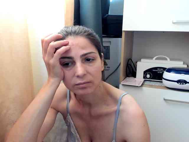 sexual chat AngelNicolle