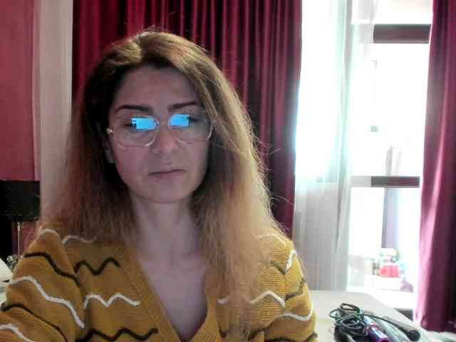 AngelNicolle AngelNicolle