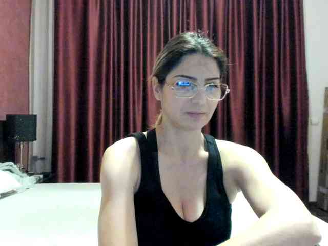 AngelNicolle AngelNicolle