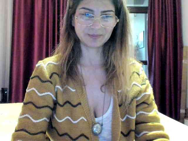 AngelNicolle AngelNicolle