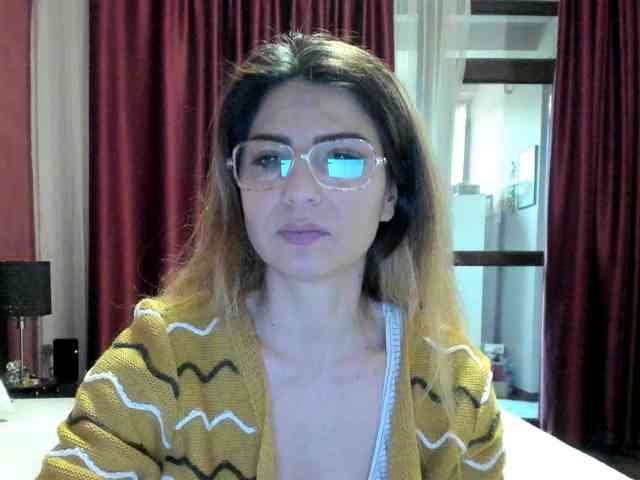 AngelNicolle AngelNicolle