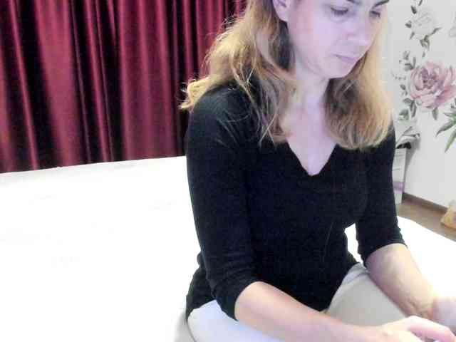 AngelNicolle AngelNicolle