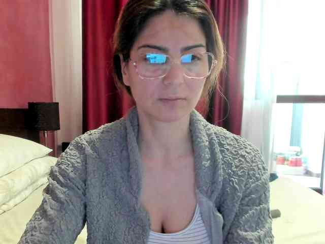 AngelNicolle AngelNicolle