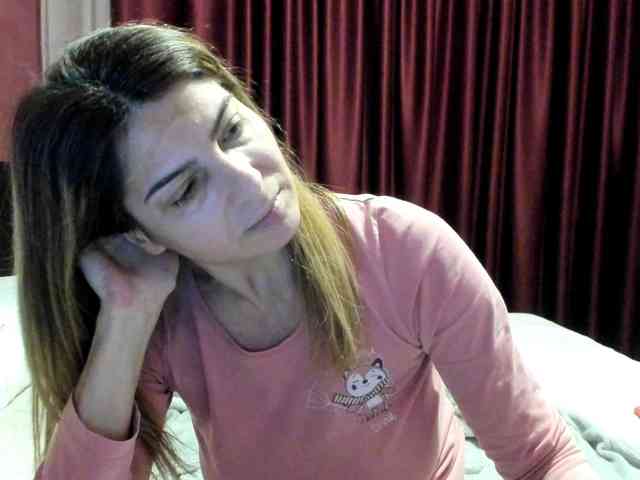 AngelNicolle AngelNicolle