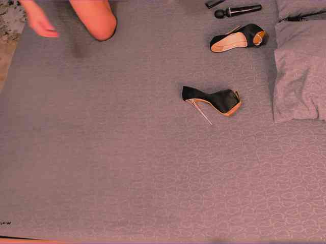 theanytimeshow webcam