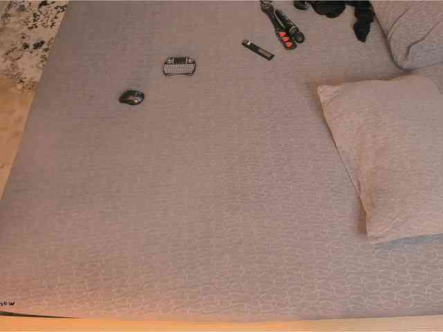 theanytimeshow webcam