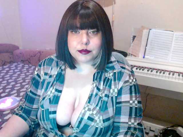 AnabetVampire's BongaCams show and profile