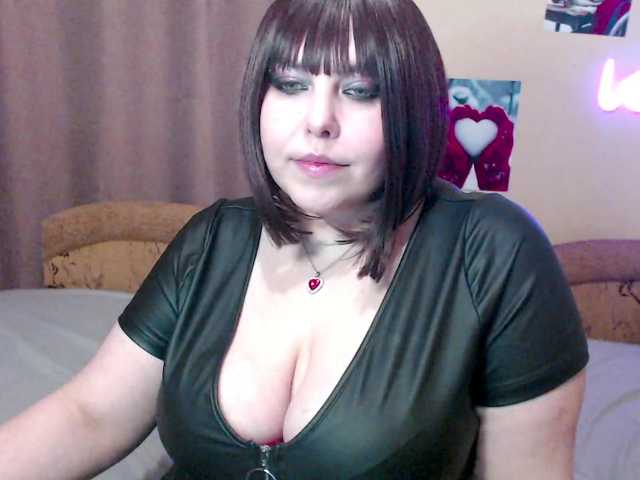 AnabetVampire's BongaCams show and profile