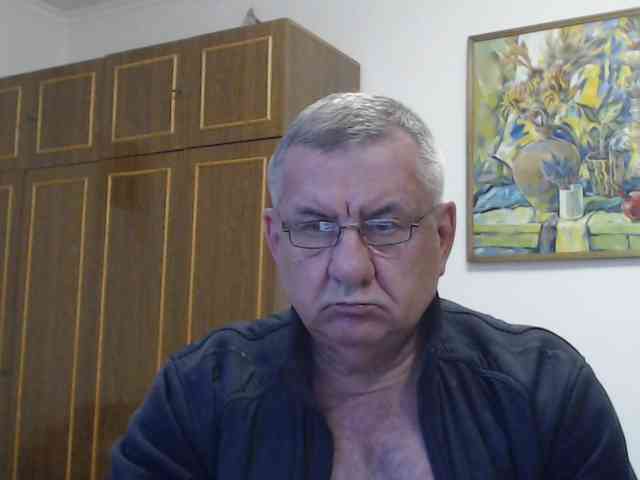 machomale3 Live Webcam on BongaCams