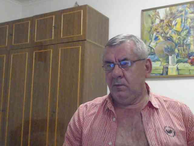 machomale3 Live Webcam on {site_name}