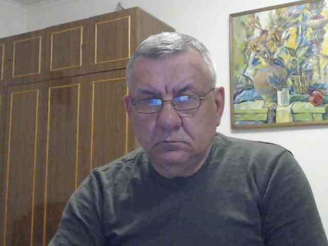 machomale3 Live Webcam on BongaCams