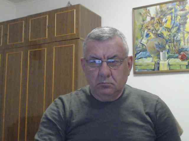 machomale3 Live Webcam on BongaCams