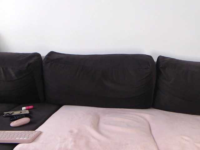 Rossemarie's BongaCams show and profile