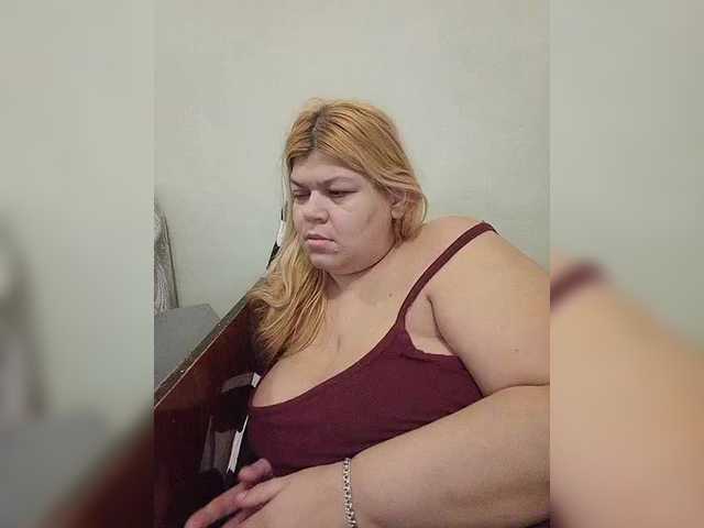 buniaya123's BongaCams show and profile