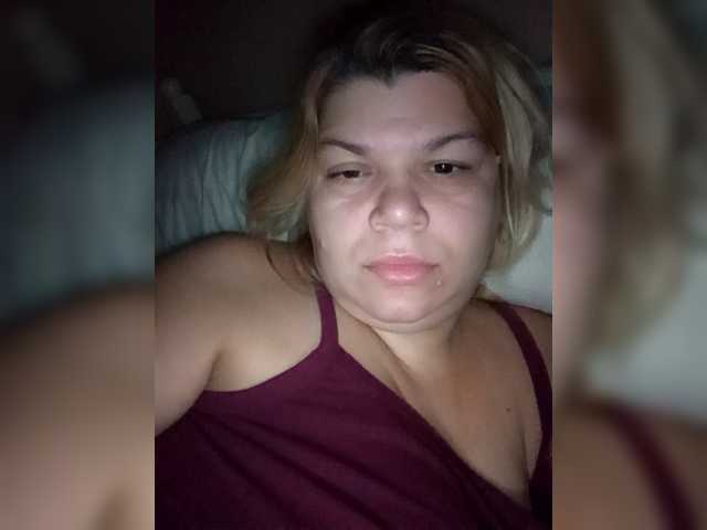 buniaya123 from BongaCams