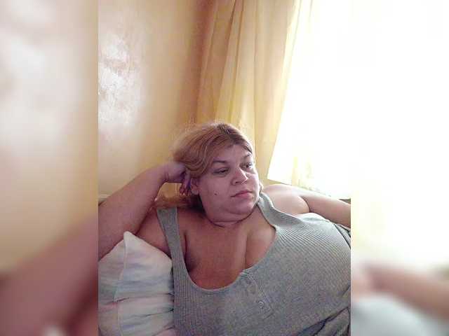 buniaya123's BongaCams show and profile