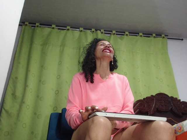 matturejuicy — Notice: Interactive toy that responds to your tips! Give me pleasure and make me wet!#matture #latina #hot #squirt #feet #shaved #doggystyle Give me pleasure with your tips!