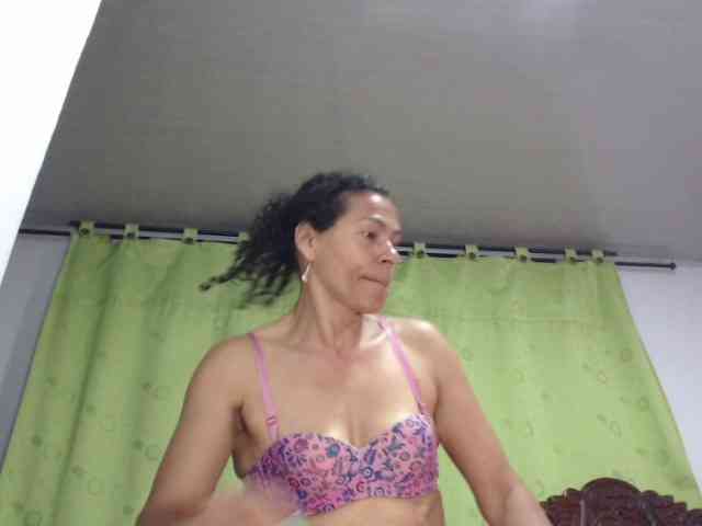 matturejuicy matturejuicy