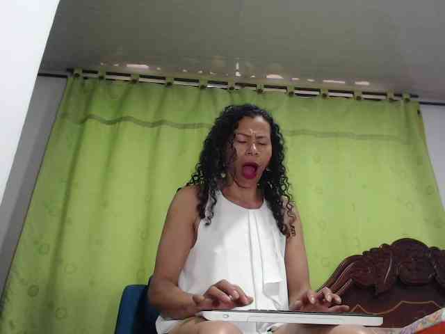 matturejuicy matturejuicy