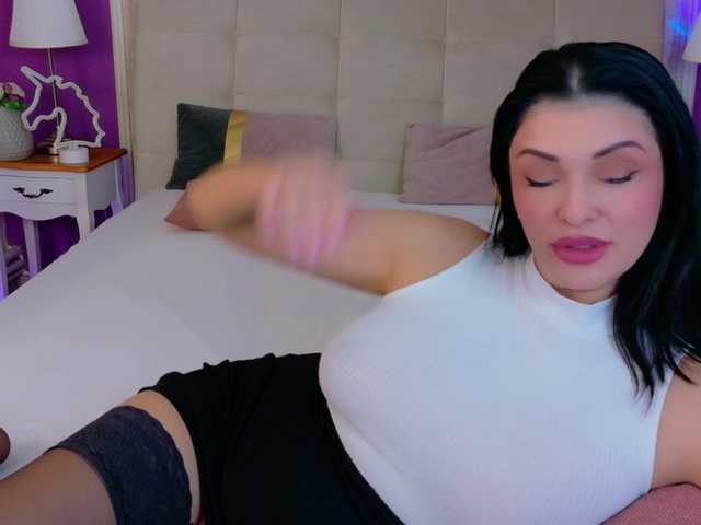 XKimoraX's BongaCams show and profile