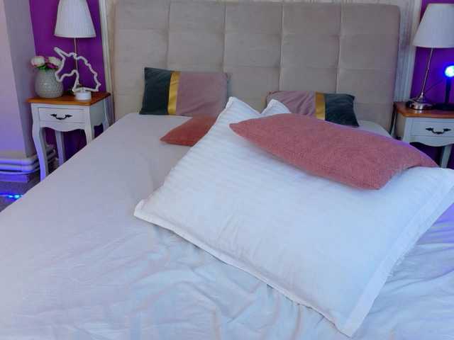 XKimoraX's BongaCams show and profile