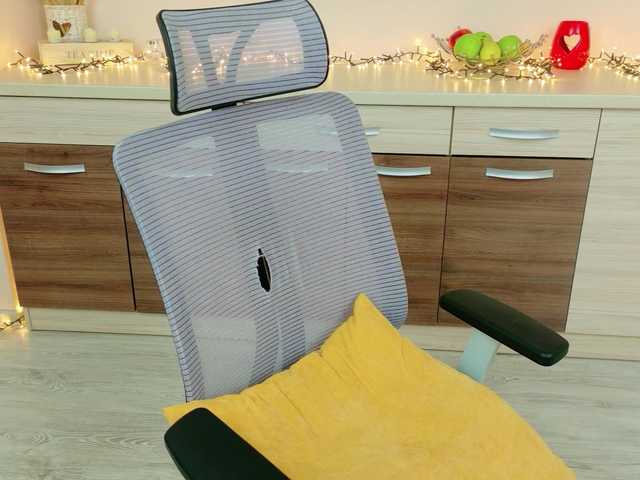 XKimoraX's BongaCams show and profile