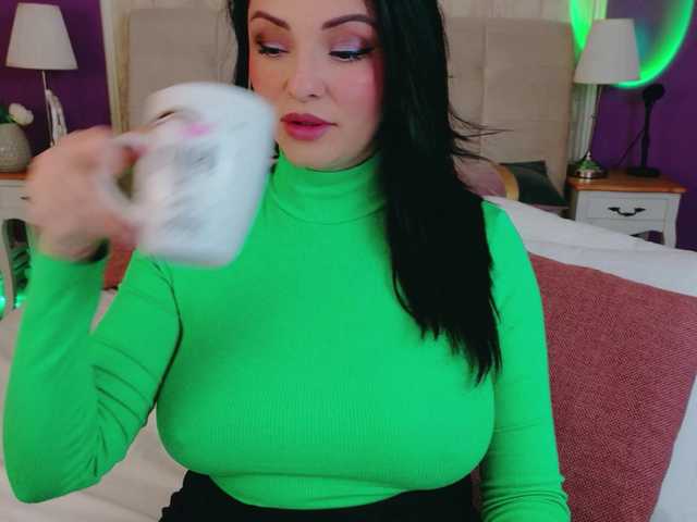 XKimoraX's BongaCams show and profile