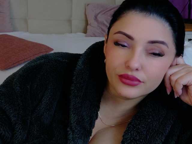 XKimoraX's BongaCams show and profile