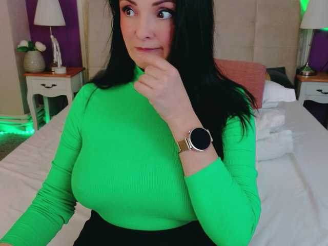 XKimoraX's BongaCams show and profile