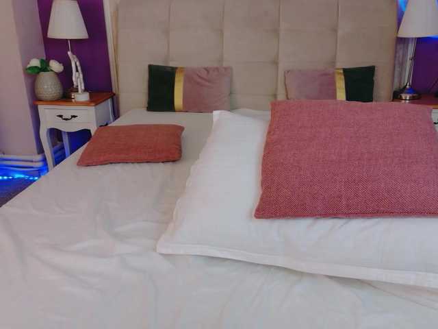 XKimoraX's BongaCams show and profile