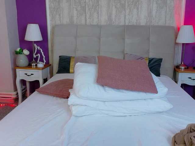 XKimoraX's BongaCams show and profile