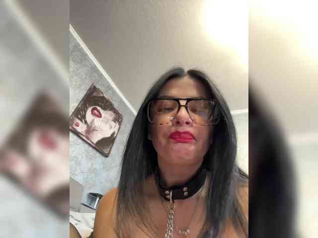 ALINABLACK webcam