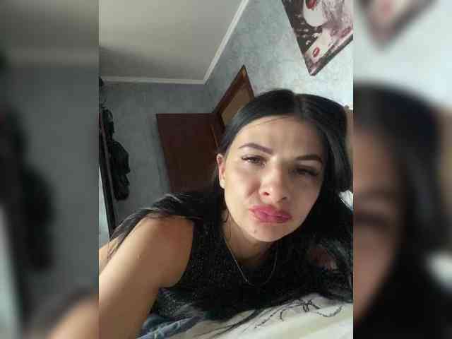 ALINABLACK webcam