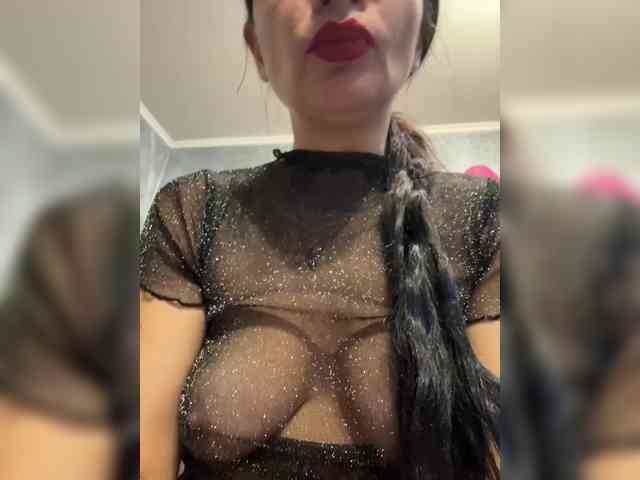 ALINABLACK webcam