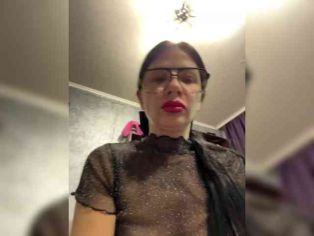 ALINABLACK webcam