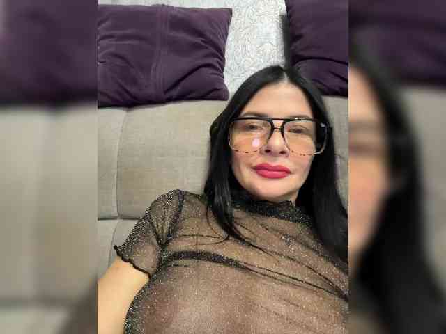 ALINABLACK webcam
