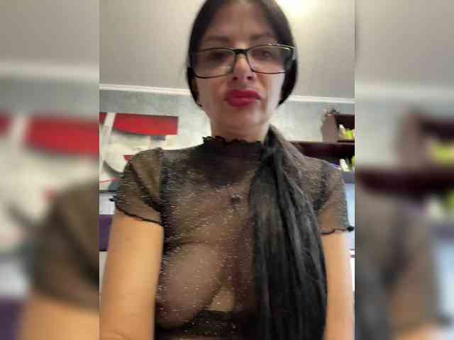 ALINABLACK webcam