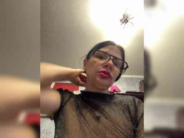 ALINABLACK webcam