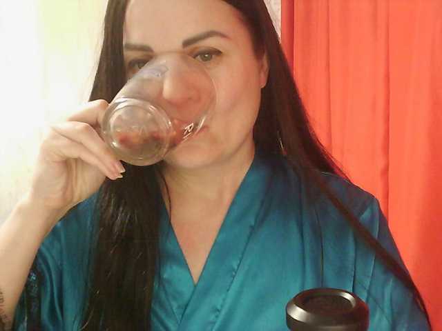 YesBabyYes's BongaCams show and profile