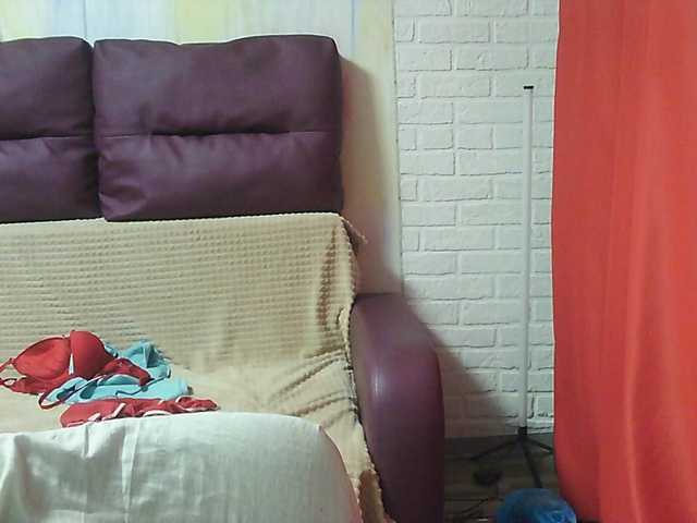  YesBabyYes chat room