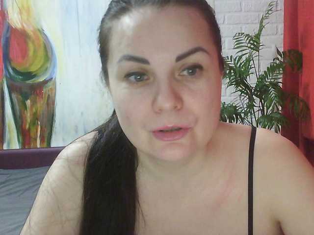 YesBabyYes's BongaCams show and profile