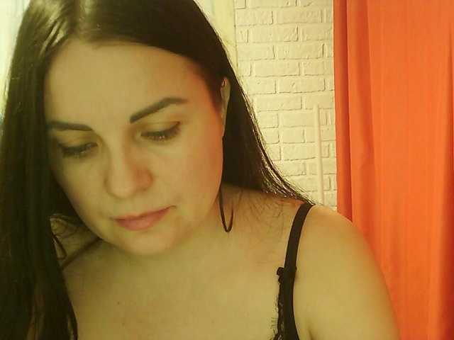 YesBabyYes's BongaCams show and profile